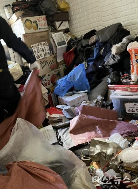 남양주시 호평동, 취약계층 주거환경 개선…집청소로 쓰레기로 가득한 집 깔끔히