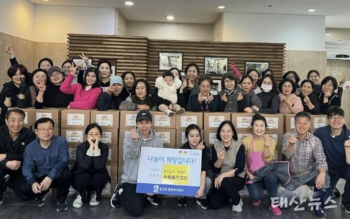 율전교회, 지역 취약계층 위해 수원시 장안구 율천동에 김장김치 100박스 전달