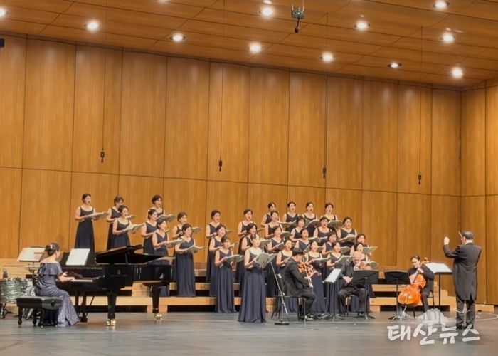 안양시 만안구 여성합창단, 2025 정기연주회 ‘가을, 그리고 그리움’ 성료