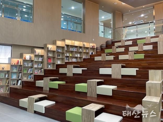 안성시 평생학습관, 일상 속 배움 이어가는 북카페 운영